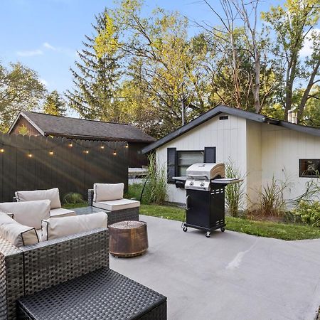 Cozy Home W/ King Bed & Lake Access 卡南代瓜 外观 照片